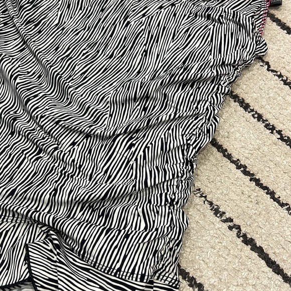 Kenneth Cole Reaction Halter Top swimsuit - Picture 5 of 8